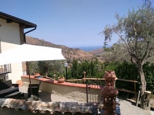 thumbnail: Terrace/patio