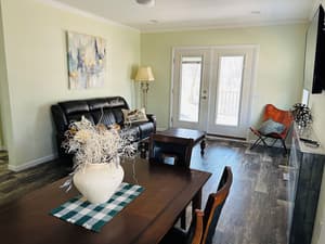 thumbnail: Living area