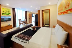 thumbnail: Room