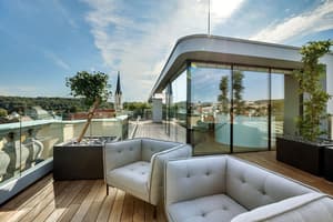 thumbnail: Terrace/patio
