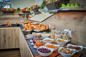 thumbnail: Breakfast buffet