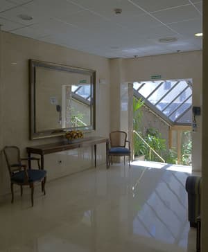 thumbnail: Interior