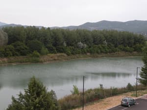 thumbnail: Lake