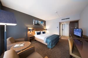 thumbnail: Room