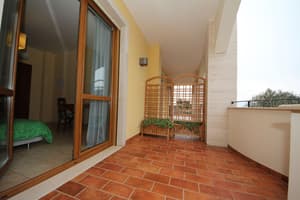 thumbnail: Balcony