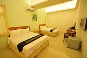 thumbnail: Room