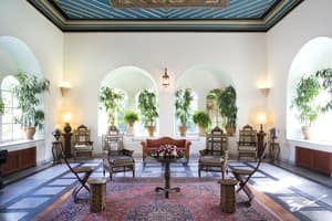 thumbnail: Banquet hall