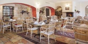 thumbnail: Restaurant
