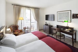 thumbnail: Room