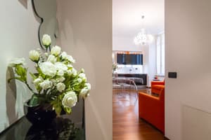 thumbnail: Interior