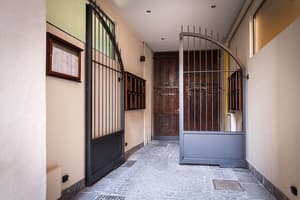 thumbnail: Exterior