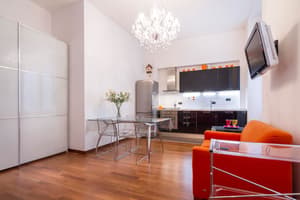 thumbnail: In-room dining