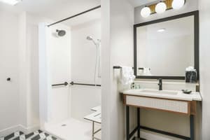 thumbnail: Bathroom shower