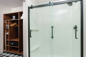 thumbnail: Bathroom shower