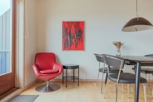 thumbnail: In-room dining