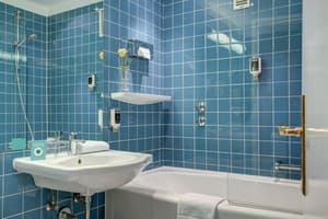 thumbnail: Bathroom