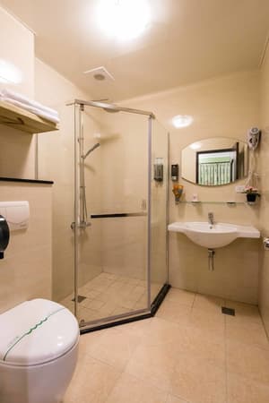 thumbnail: Bathroom