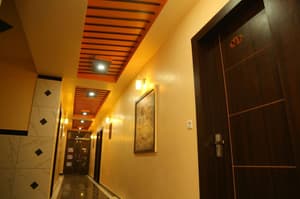 thumbnail: Hallway