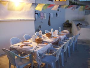 thumbnail: Breakfast area