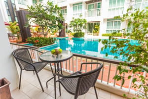 thumbnail: Terrace/patio