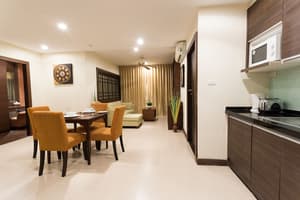 thumbnail: In-room dining