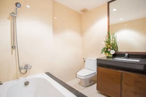 thumbnail: Bathroom