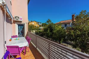 thumbnail: Balcony