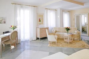 thumbnail: Living area
