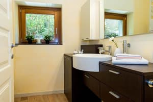 thumbnail: Bathroom sink