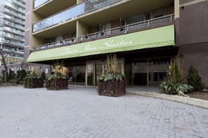 Town Inn Suites Hotel