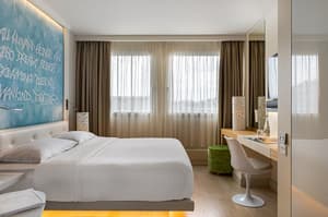 thumbnail: Room