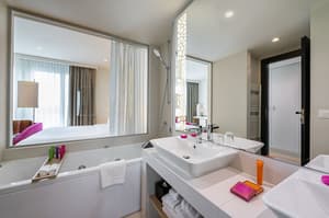 thumbnail: Bathroom