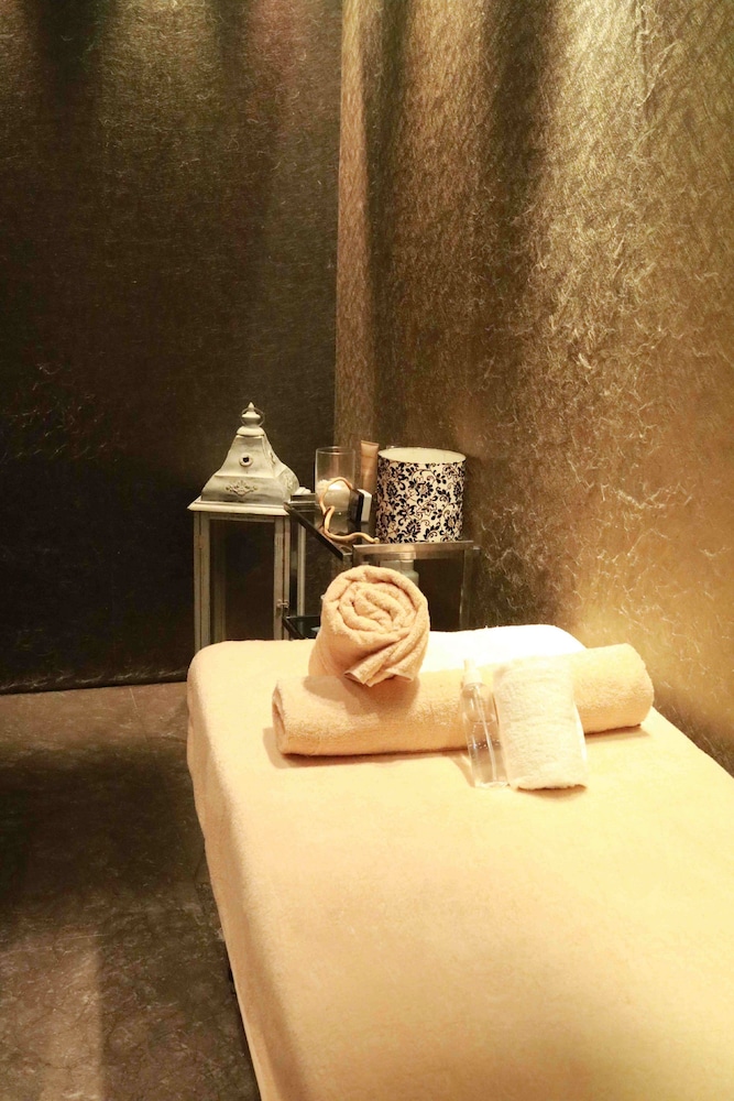 Treatment room