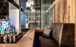 thumbnail: Bar (on property)