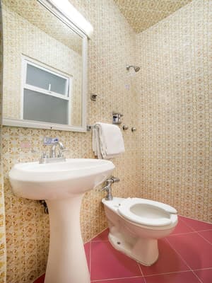 thumbnail: Bathroom