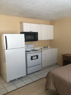 thumbnail: Private kitchenette
