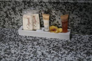 thumbnail: Bathroom amenities