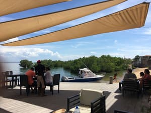thumbnail: Outdoor dining