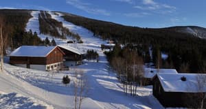 thumbnail: Ski hill