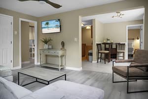 thumbnail: Living area