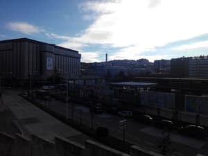 thumbnail: Exterior detail