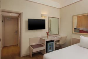 thumbnail: Room