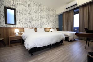 thumbnail: Room