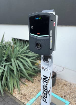 thumbnail: Electric vehicle charging station