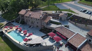 thumbnail: Terrace/patio