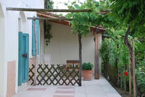 thumbnail: Terrace/patio