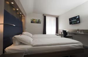 thumbnail: Room