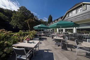 thumbnail: Restaurant