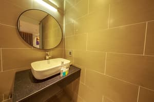 thumbnail: Bathroom