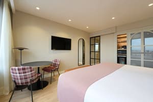 thumbnail: Room